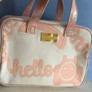 Benefit original makeup travel bag to hang on your hotel or bathroom door #gift